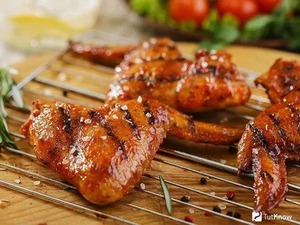 Куриное крыло на мангале