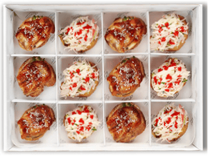 Брускетты с крабом и курицей терияки 12 шт.